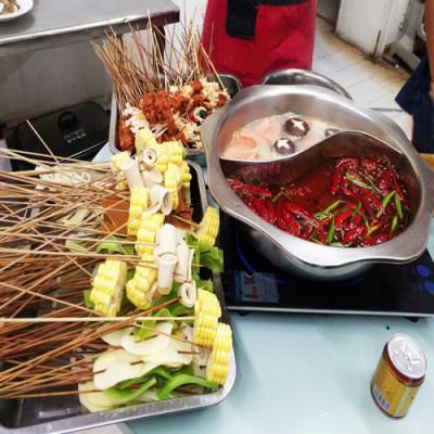 成都专业串串香技术培训,香料食材精心制作合理配制