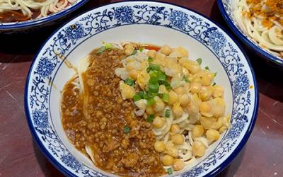 成都飘味缘川味杂酱面技术培训