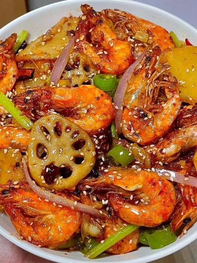 麻辣干锅技术培训学校怎么样？飘味缘餐饮小吃培训值得选择吗？