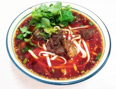 专业红烧牛肉面技术培训班哪家好？飘味缘小吃培训学校深度解析