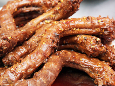 麻辣鸭脖技术培训班多少钱？飘味缘小吃培训学校比较好