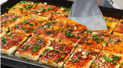 铁板豆腐培训去哪里学比较好？飘味缘特色铁板豆腐培训一对一教学