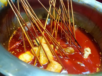 冷锅串串技术培训班地址在哪里？飘味缘小吃培训班值得推荐