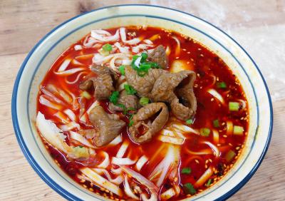 川味面食技术培训班地址在哪里？飘味缘培训学校便捷之选