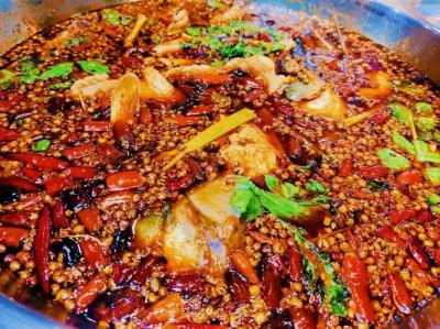 成都餐饮培训学校排名前十有哪些？成都飘味缘冷锅鱼技术培训班靠谱吗？