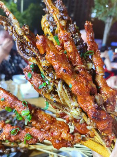 成都烧烤餐饮技术培训哪里比较靠谱？蜀味缘烧烤技术培训班深度解析