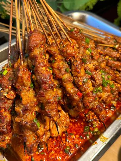 成都餐饮培训中心哪家专业？飘味缘烧烤技术培训一般要多少钱？